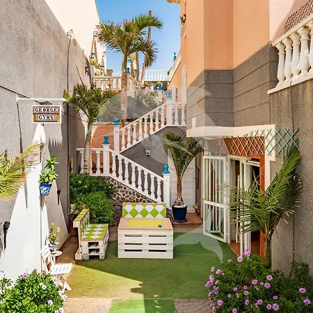 Gran Apto 69 Pax Pool Wifi Loft Ad El Medano (Tenerife)